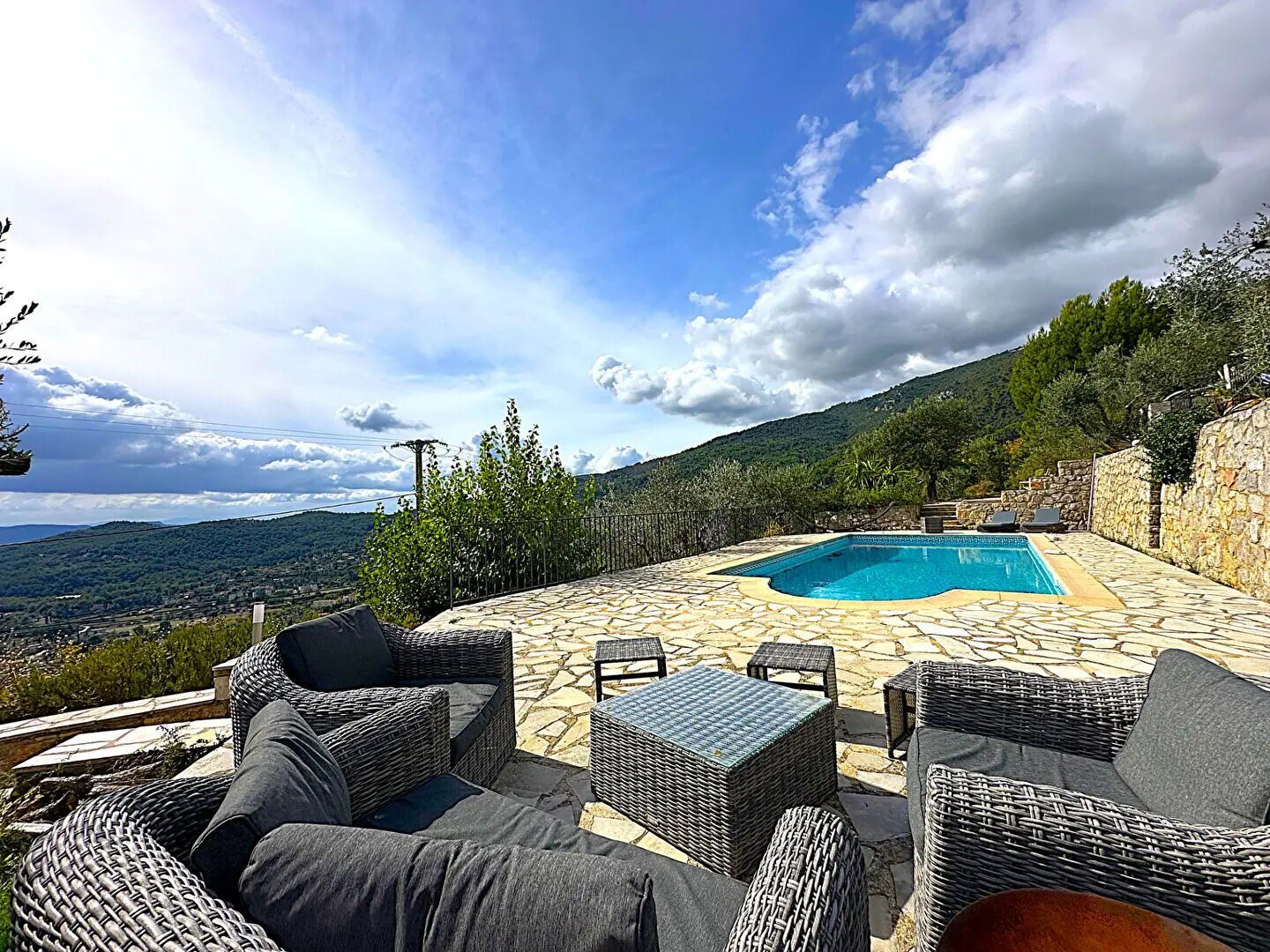 Maison à vendre, 180m², Seillans