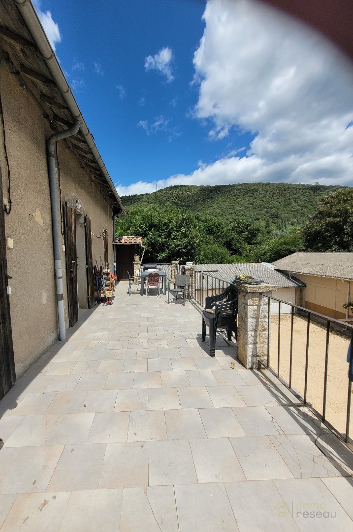 Appartement à vendre, 1997m², Bessèges