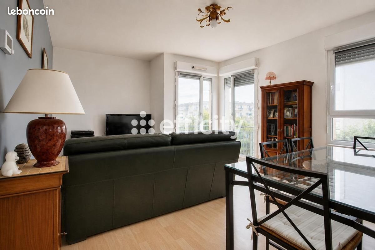 Appartement à vendre, 68m², Chelles