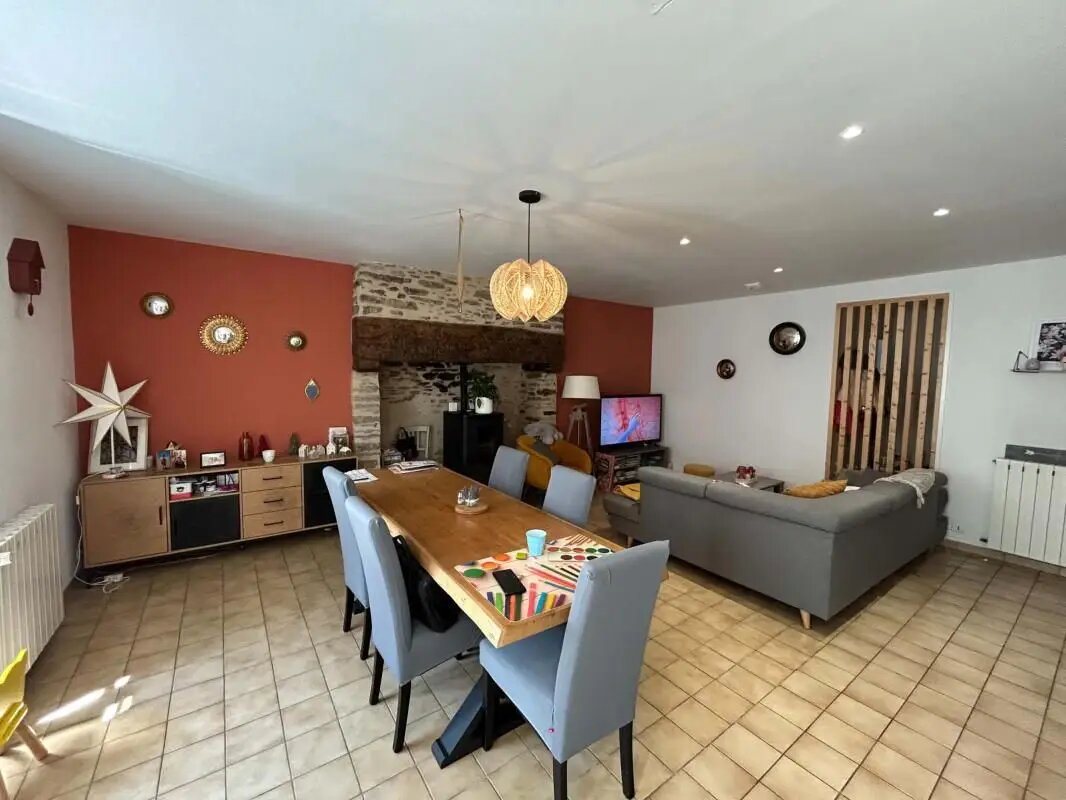 Maison à vendre, 175m², Saint-Yrieix-la-Perche
