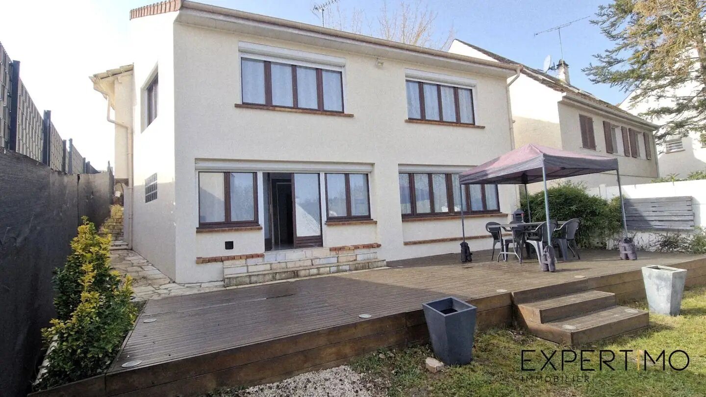 Maison à vendre, 138m², Linas