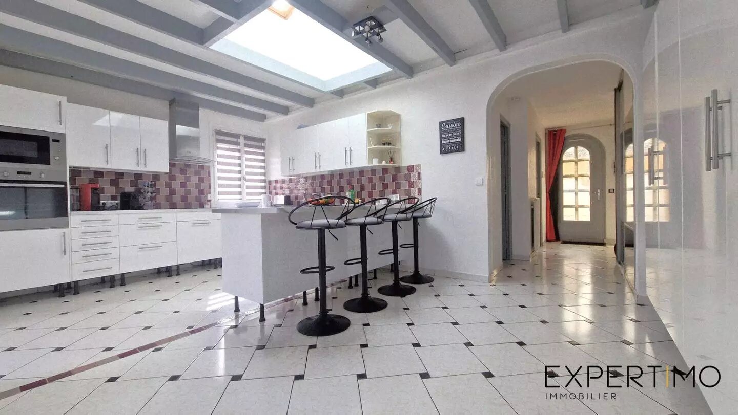 Maison à vendre, 138m², Linas