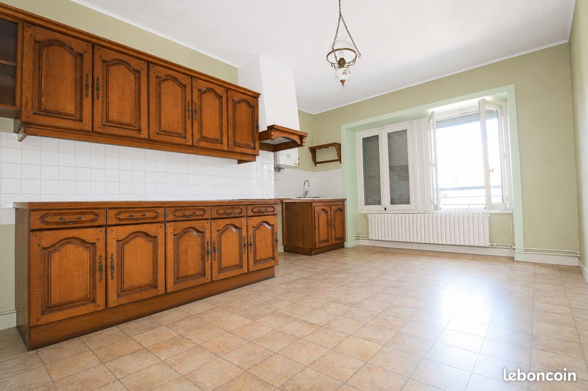 Appartement à vendre, 97m², Montmorot