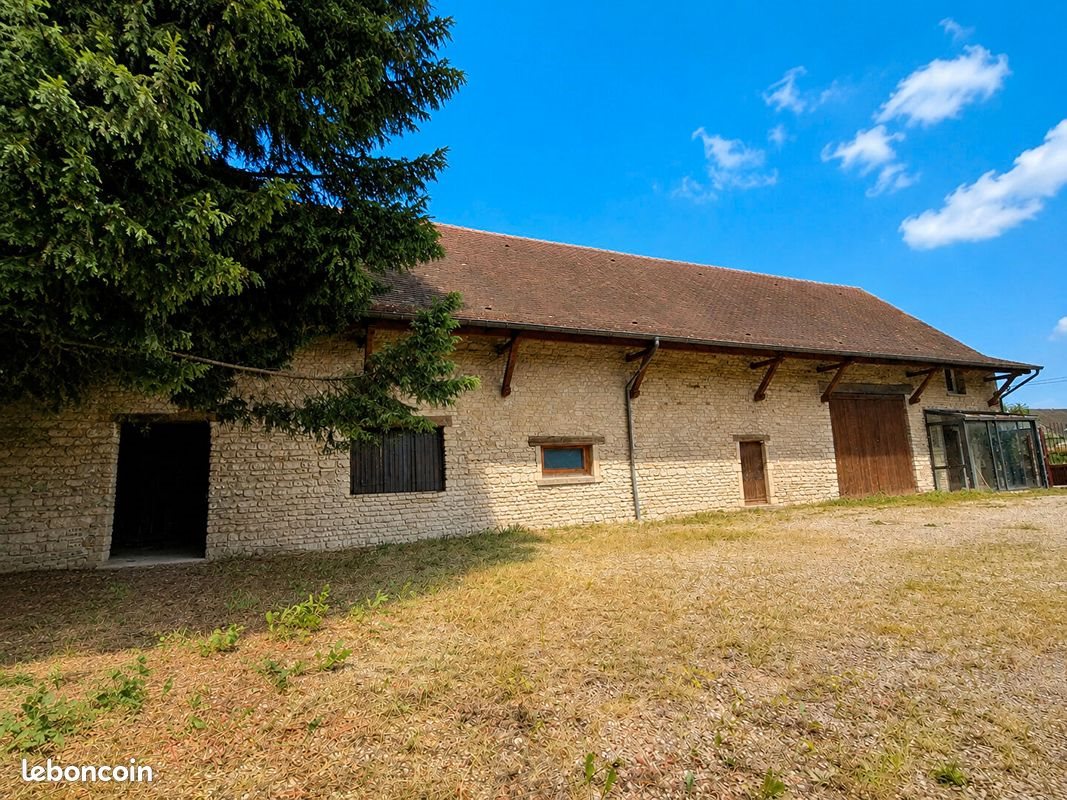 Maison à vendre, 87m², Saint-Maurice-en-Rivière