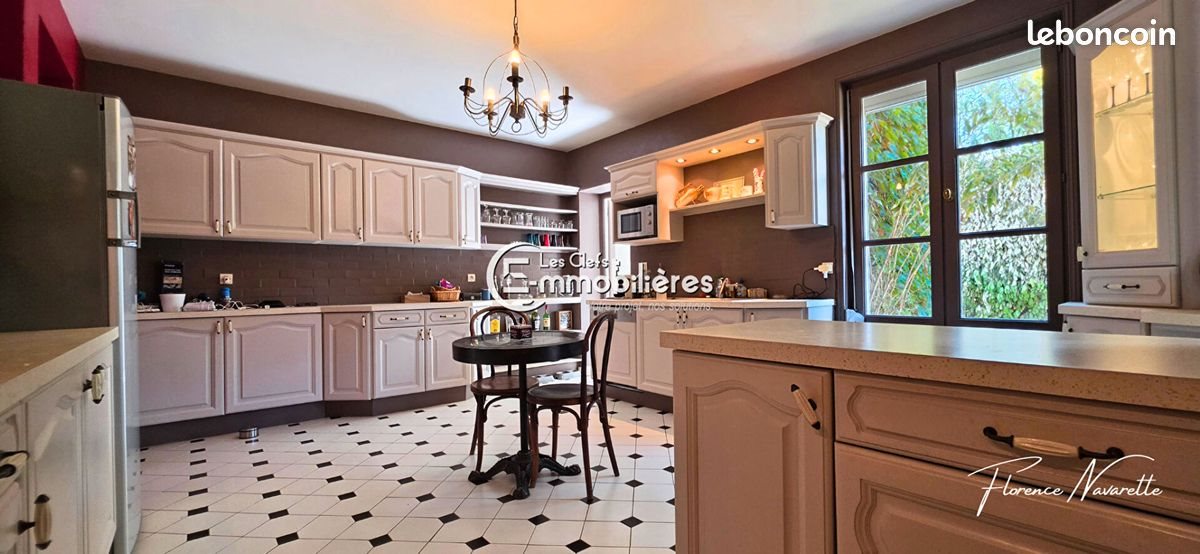 Maison à vendre, 174m², Louhans