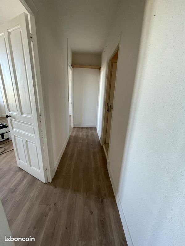 Appartement à louer, 88m², Saint-Agrève