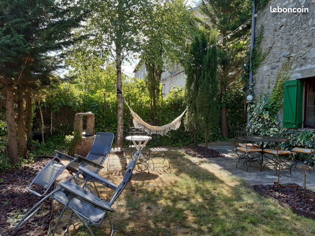 Maison à vendre, 182m², Mayres