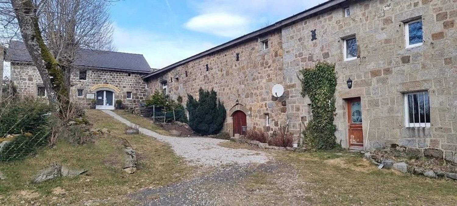 Maison à vendre, 470m², Le Chambon-sur-Lignon