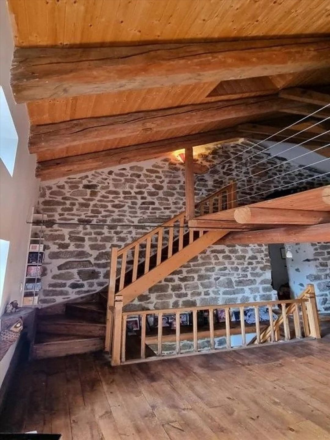 Maison à vendre, 470m², Le Chambon-sur-Lignon