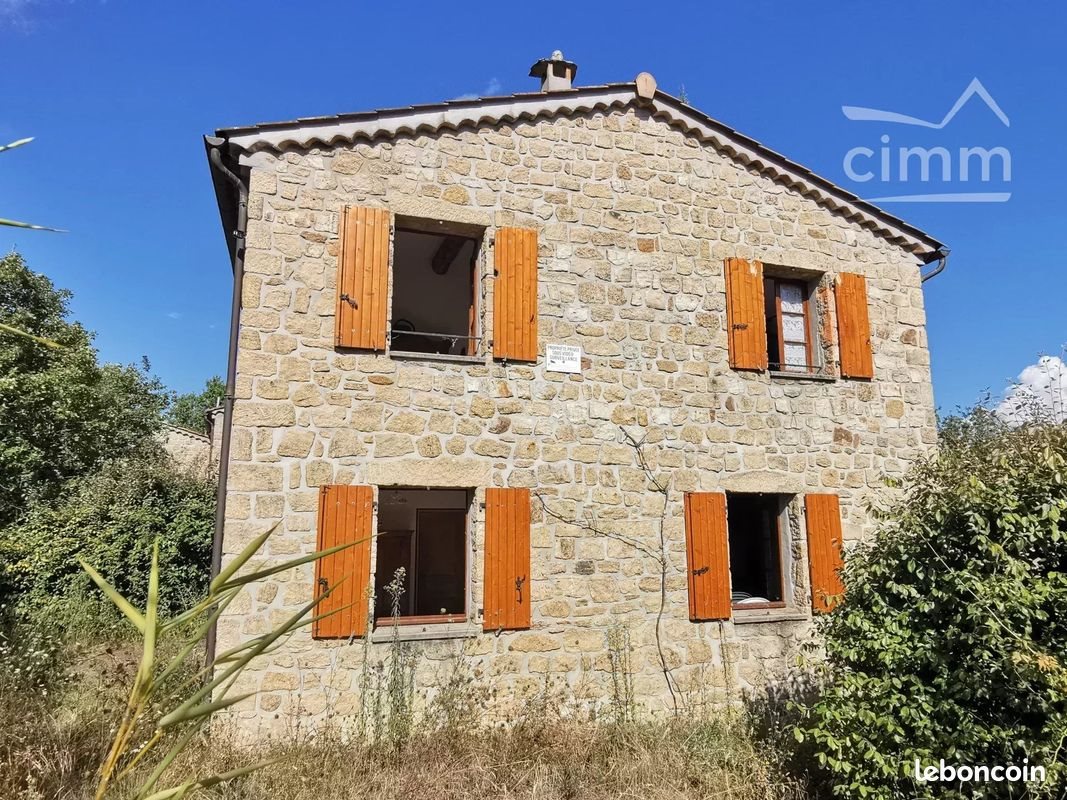 Maison à vendre, 696m², Lablachère
