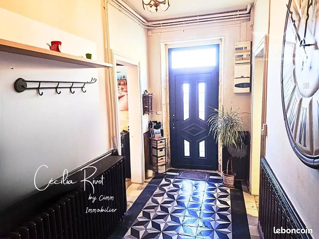 Maison à vendre, 110m², Saint-Yzan-de-Soudiac
