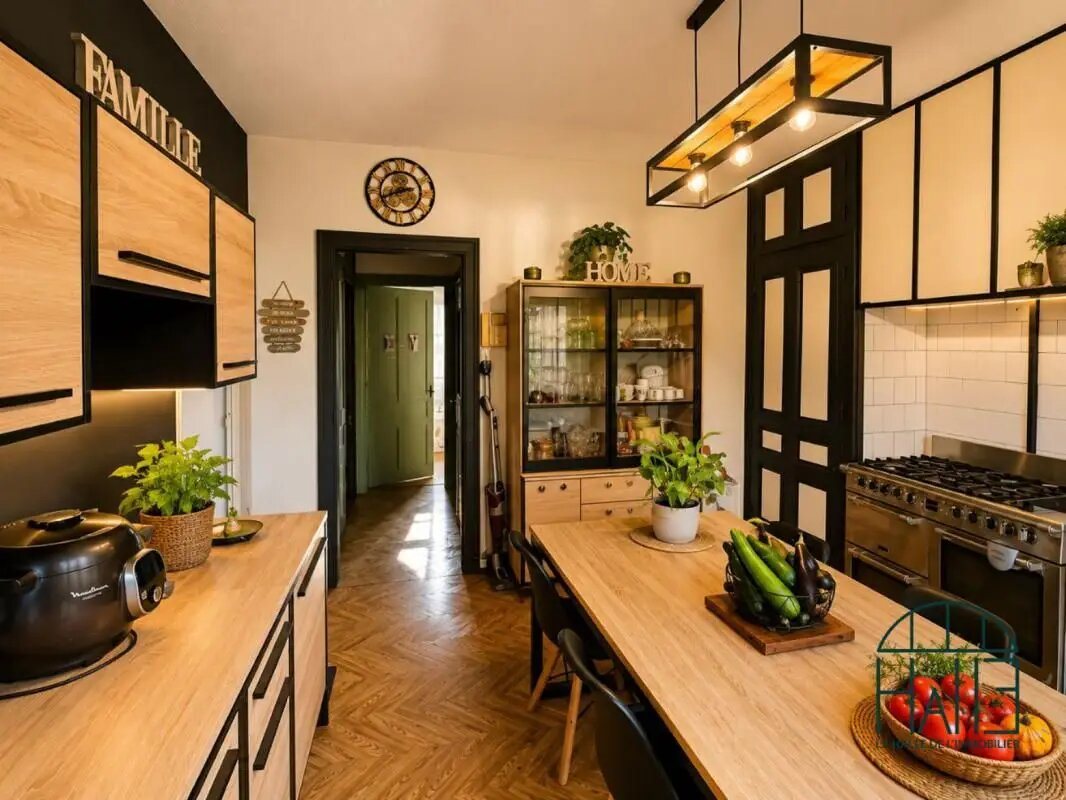 Maison à vendre, 140m², Châlus