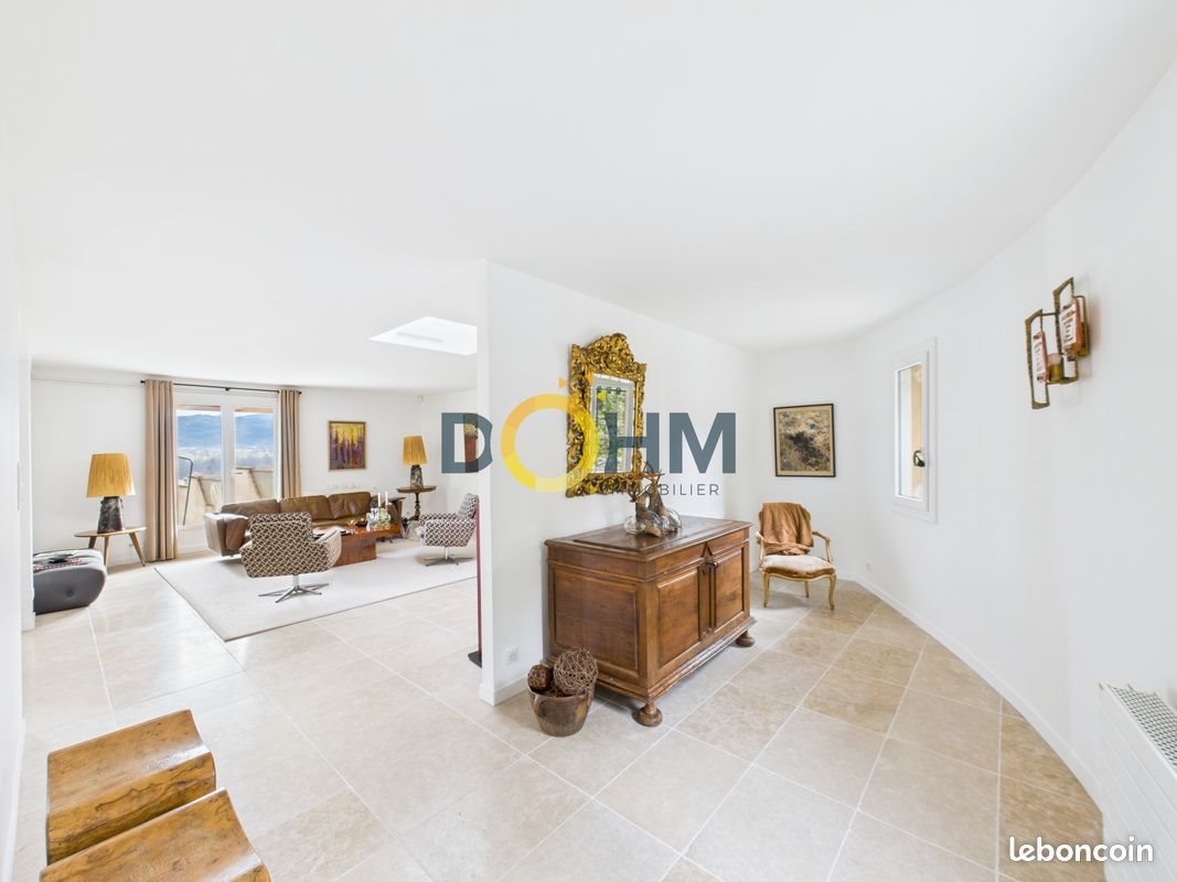 Maison à vendre, 283m², Saint-Ferréol-des-Côtes