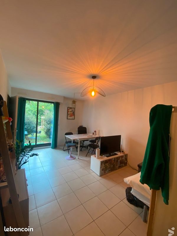 Appartement à louer, 49m², Lyon 8ème