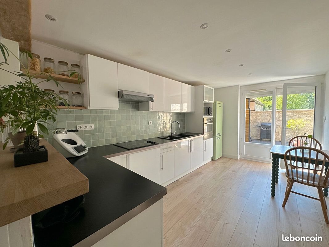 Maison à vendre, 100m², Pontarmé