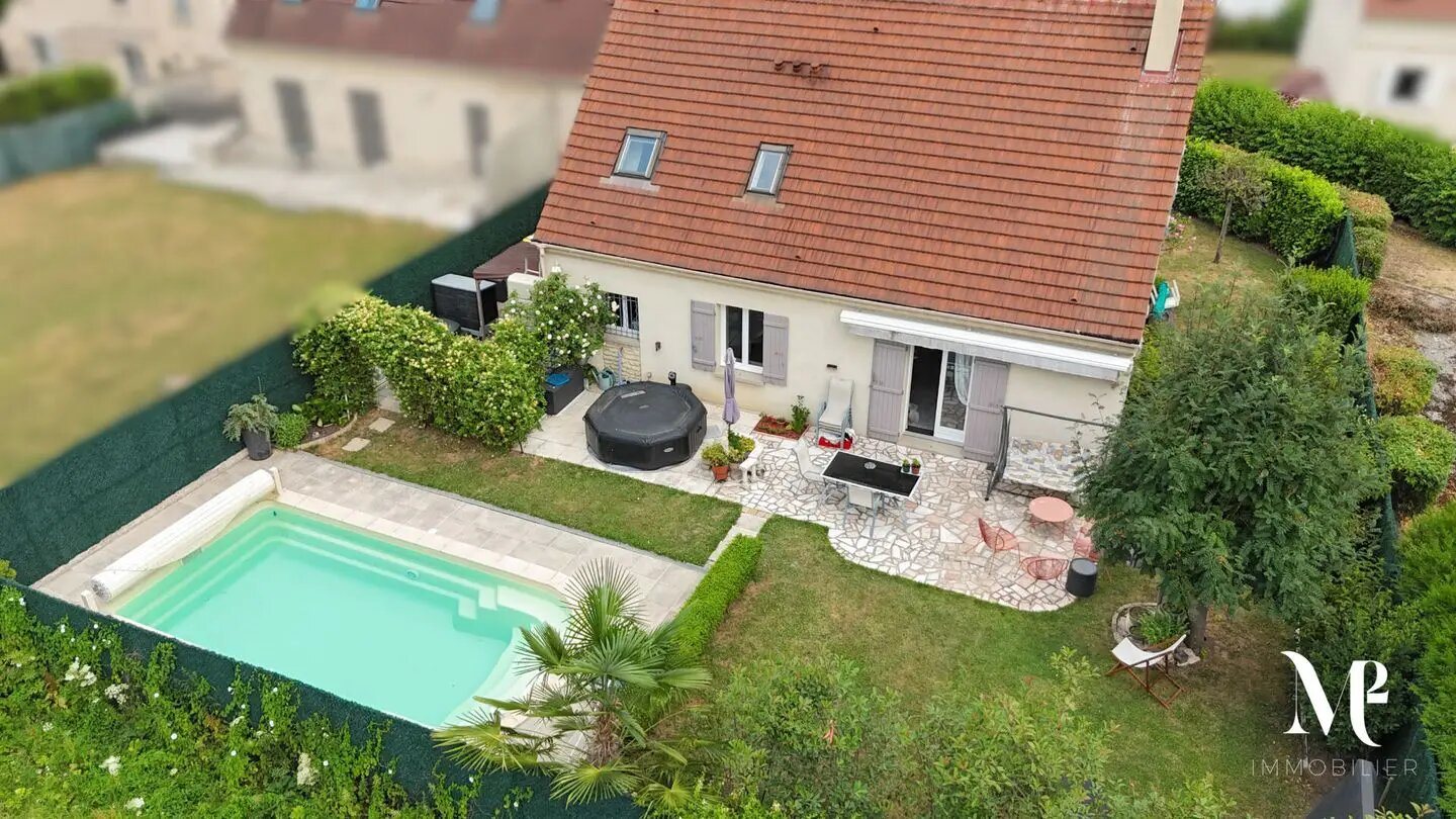 Maison à vendre, 125m², Plailly