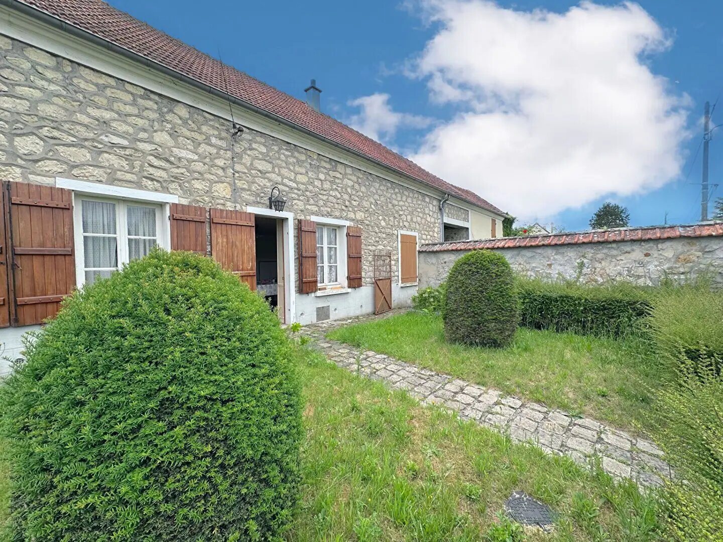 Maison à vendre, 80m², Thiers-sur-Thève