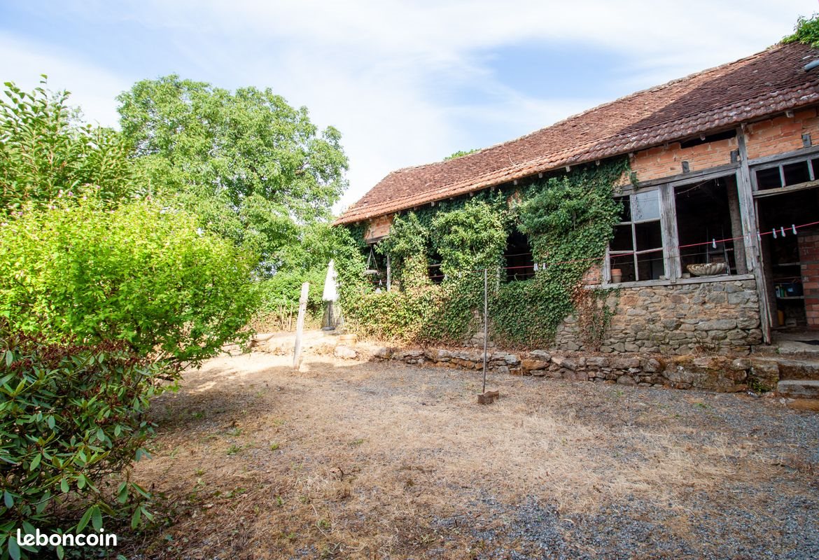Maison à vendre, 210m², Saint-Georges-la-Pouge