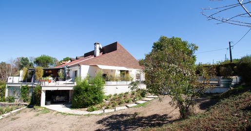 Maison 7 pièces 280 m² · à Glénic · 280 m² · 540 000 €