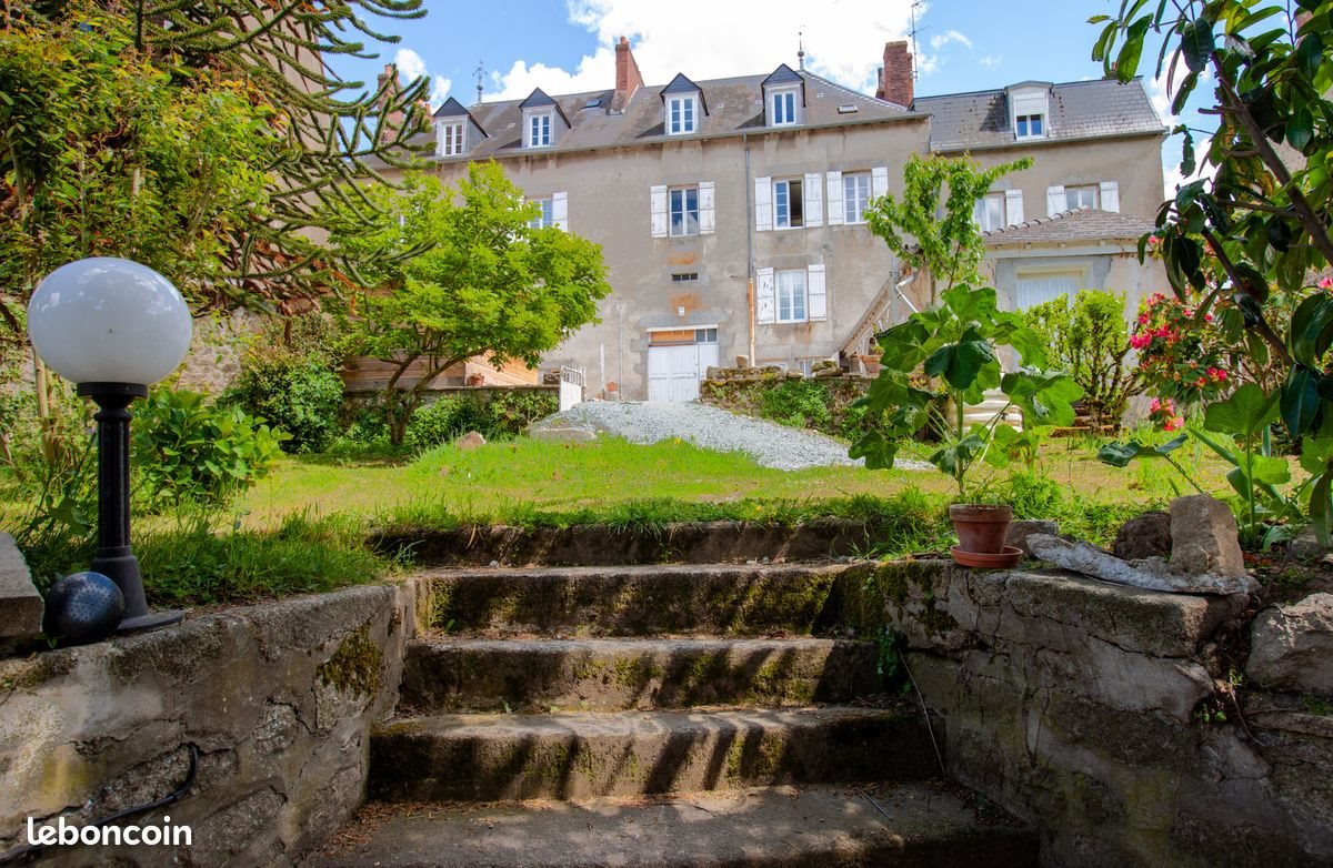 Maison à vendre, 309m², Guéret