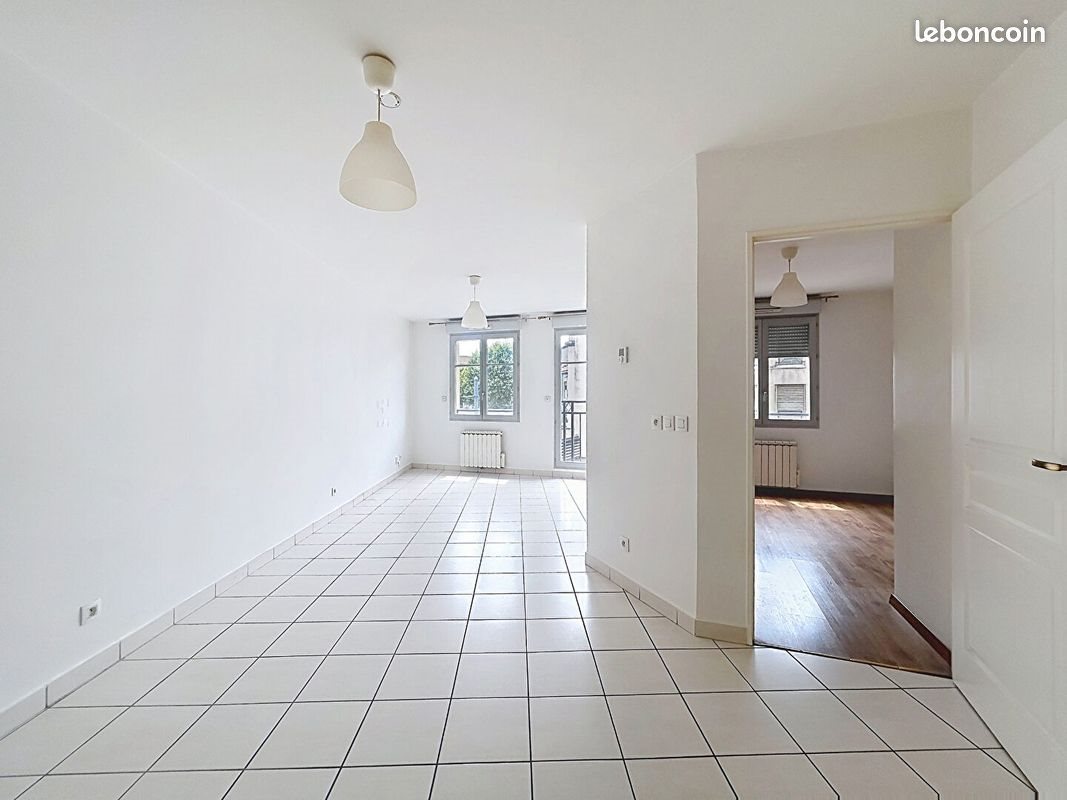 Appartement à vendre, 48m², Saint-Etienne