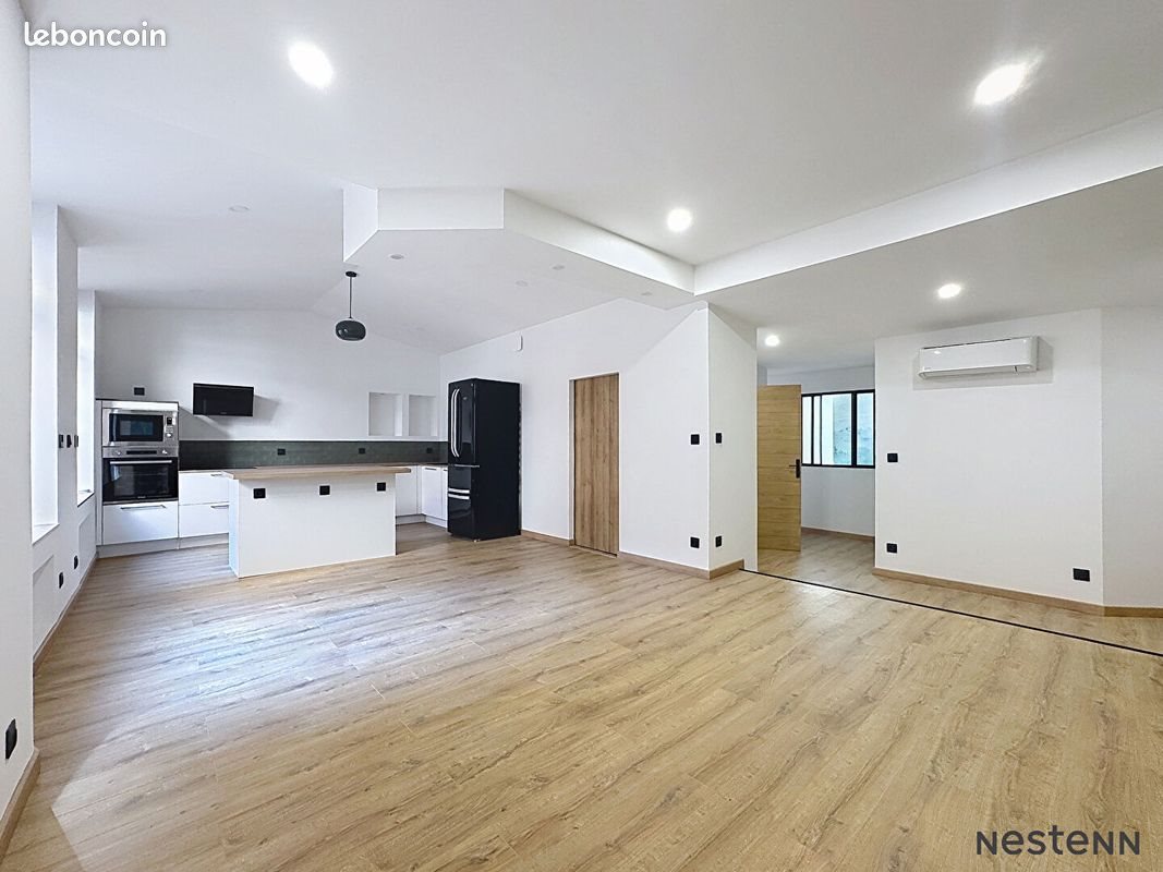 Appartement à louer, 99m², Saint-Etienne