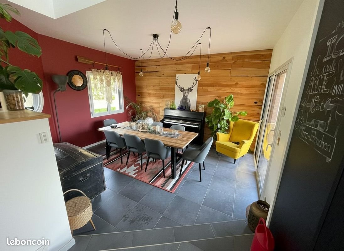 Maison à vendre, 165m², Saint-Jouvent