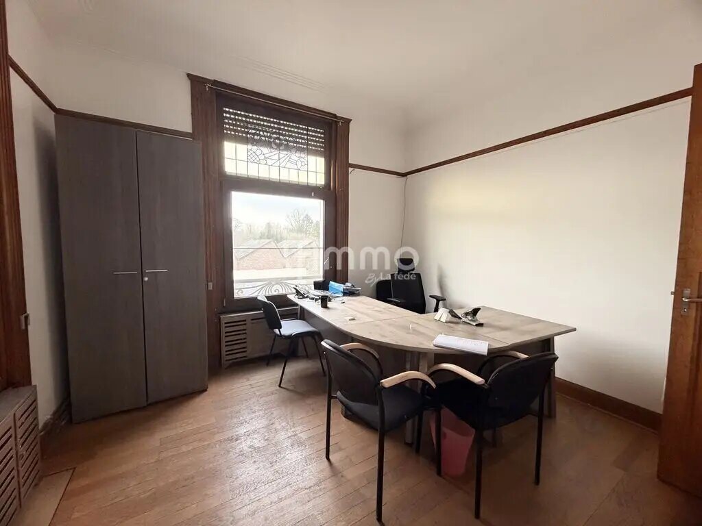 Maison à vendre, 239m², Crespin