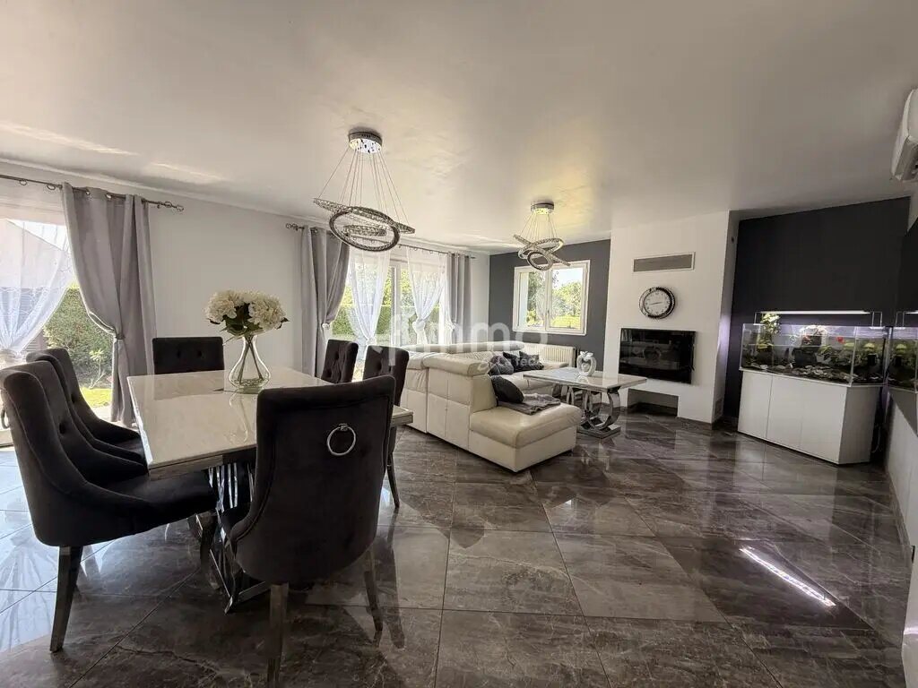 Maison à vendre, 280m², Crespin