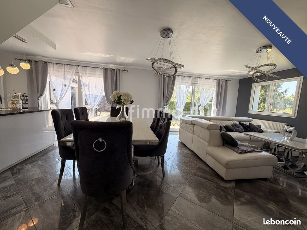Maison à vendre, 1m², Crespin