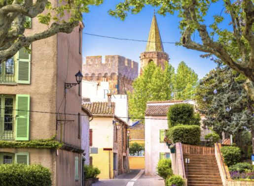 Maison 150 m² · à Fréjus · 150 m² · 440 000 €
