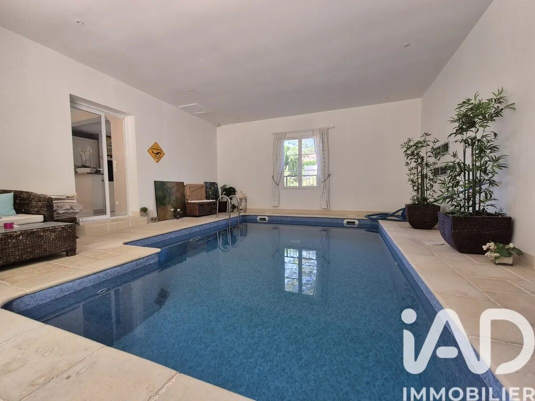 Maison à vendre, 262m², Saint-Arnoult-en-Yvelines