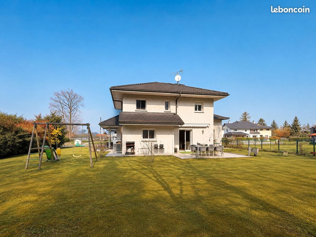 Maison à vendre, 142m², Margencel