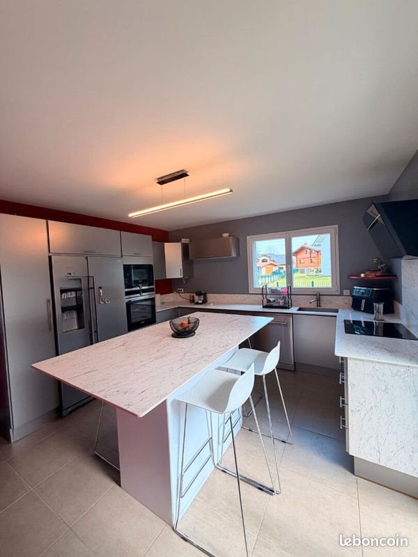 Maison à vendre, 142m², Margencel