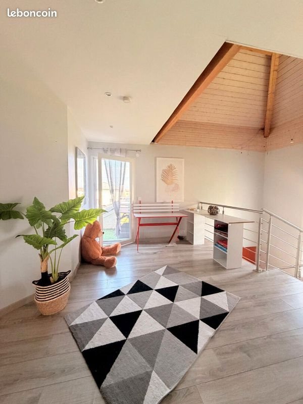 Maison à vendre, 142m², Margencel
