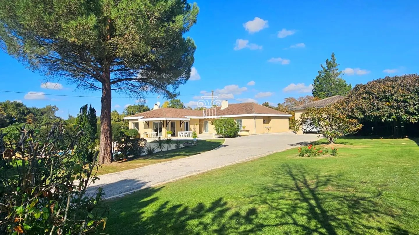 Maison à vendre, 203m², Eauze