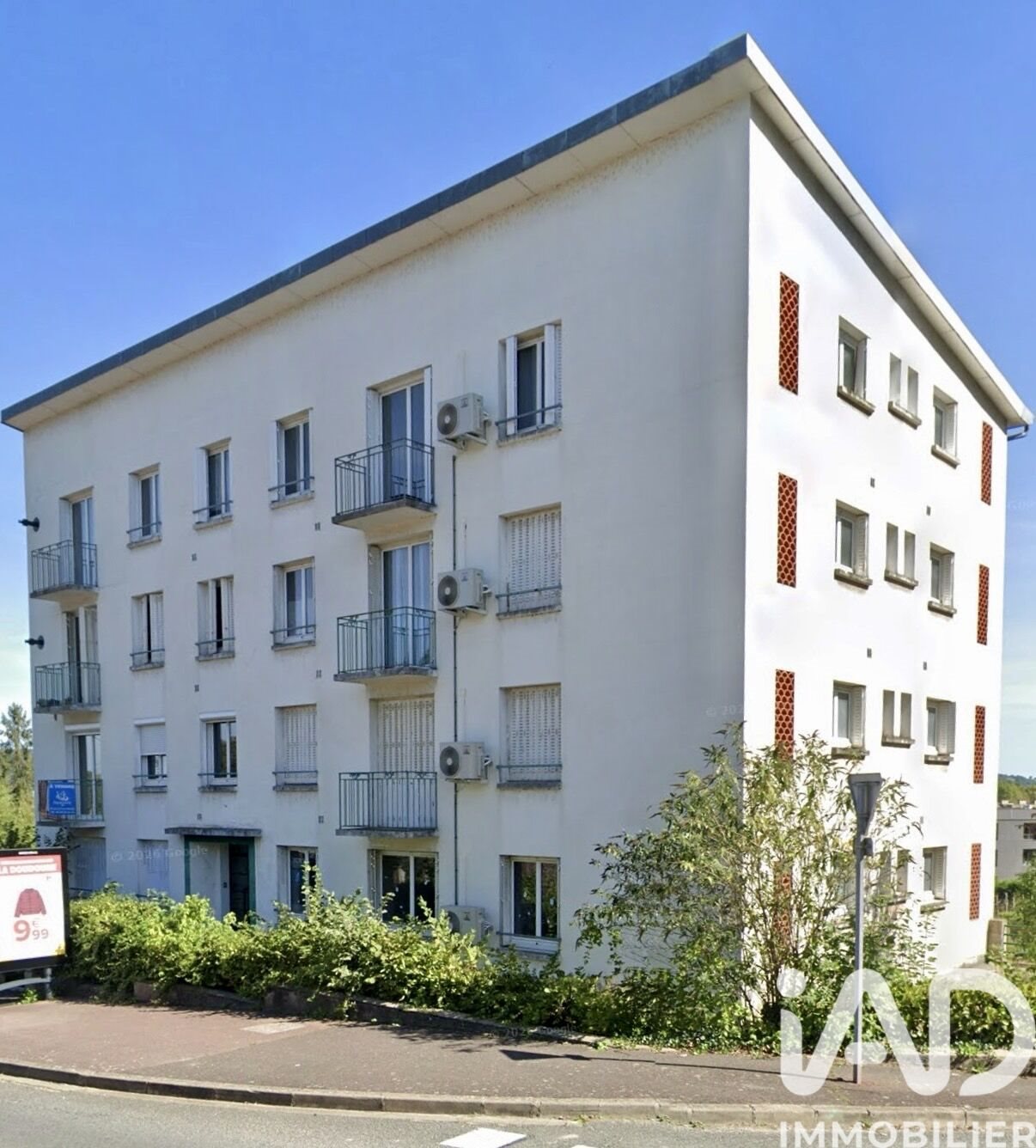 Maison à vendre, 1244m², Saint-Amand-Montrond
