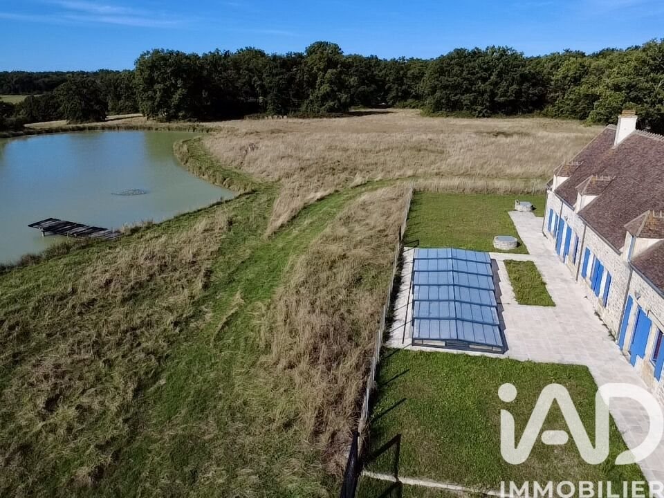 Maison à vendre, 306m², Arcomps