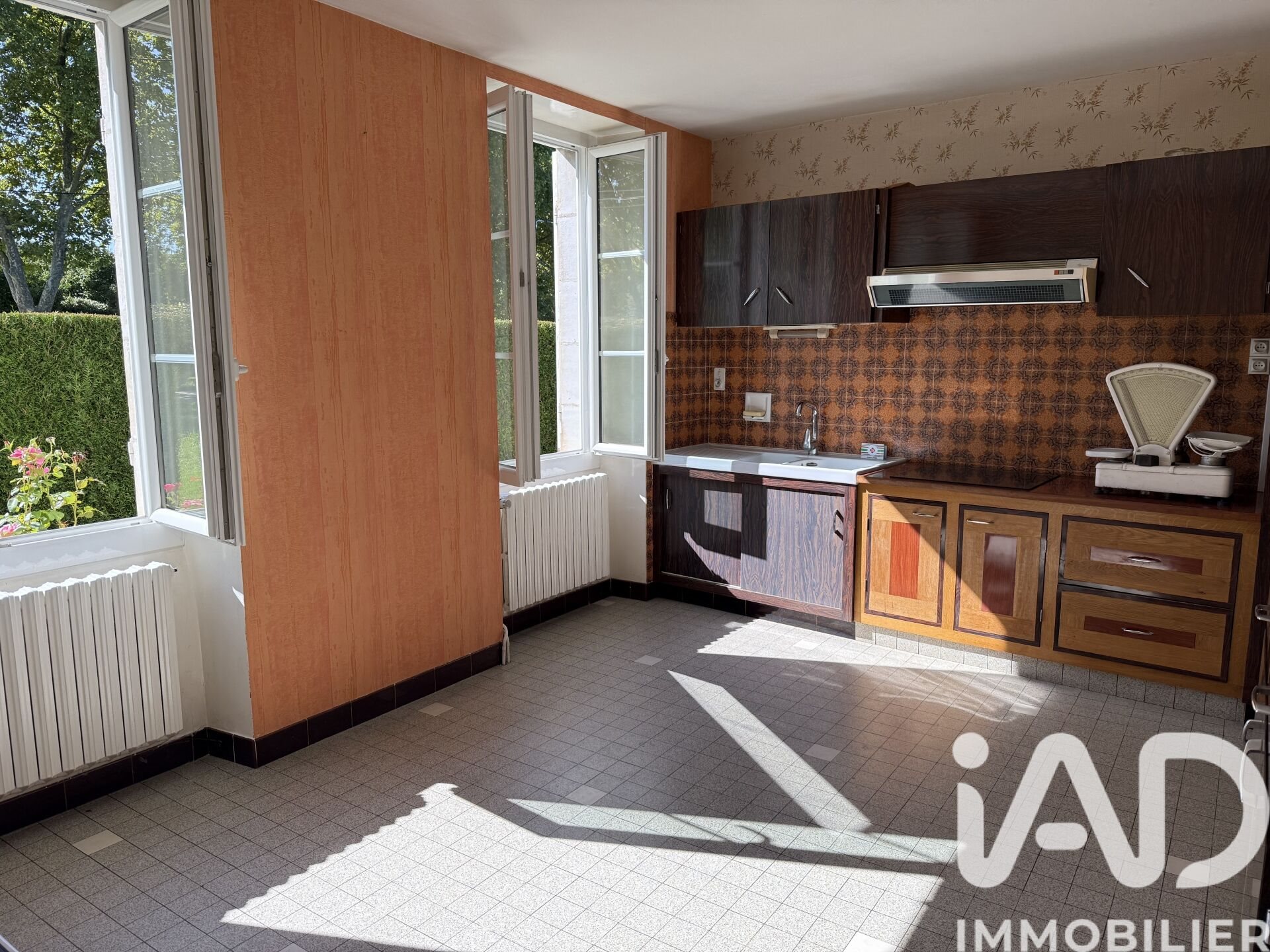 Maison à vendre, 80m², Saint-Amand-Montrond
