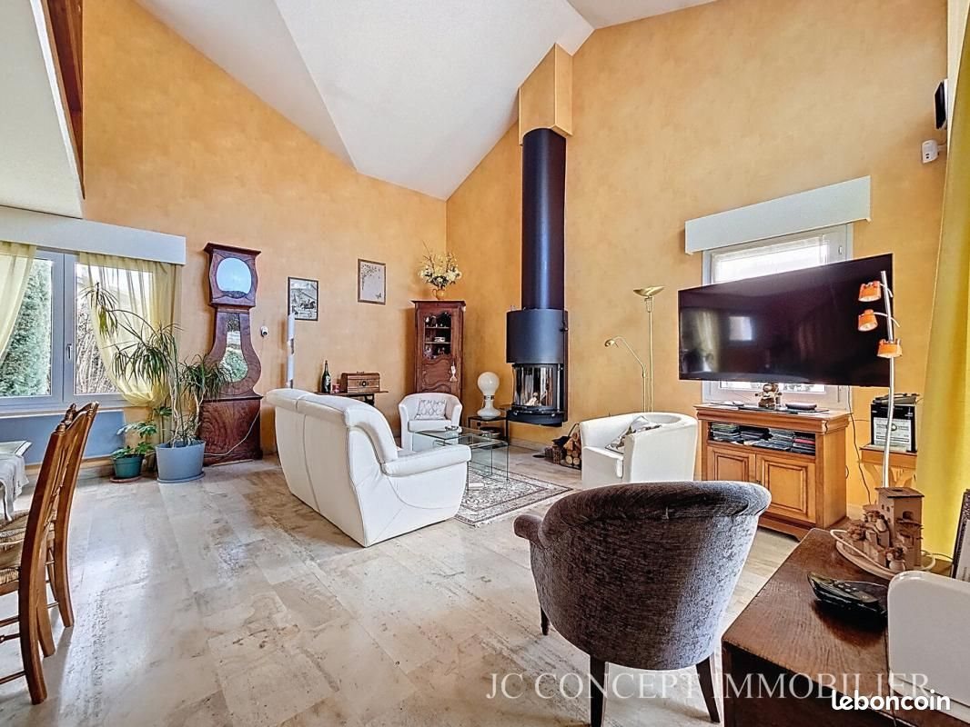 Maison à vendre, 165m², Charnay-lès-Mâcon