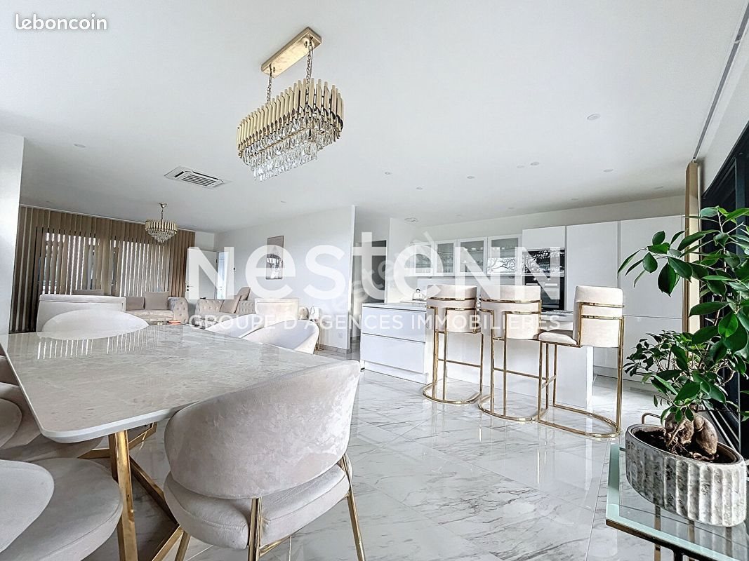 Maison à vendre, 121m², La Chapelle-de-Guinchay