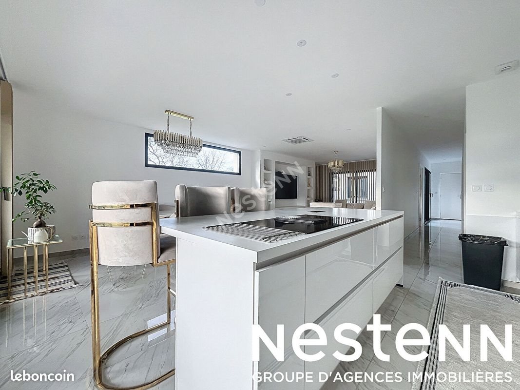Maison à vendre, 121m², La Chapelle-de-Guinchay