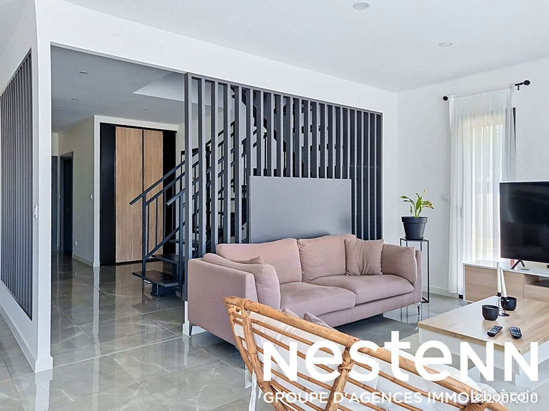 Maison à vendre, 138m², Crêches-sur-Saône