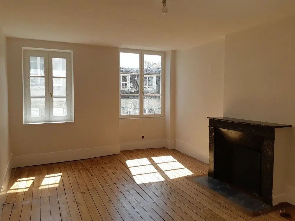 Appartement à louer, 97m², Compiègne