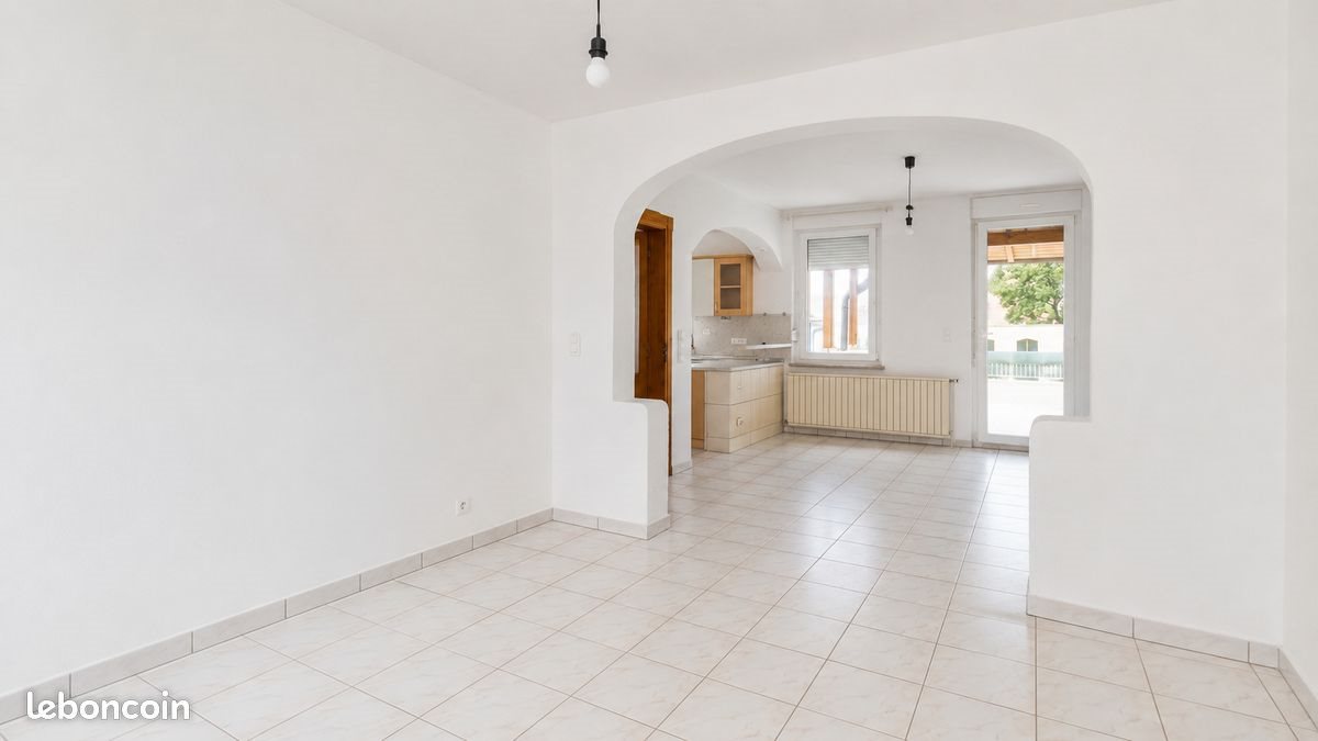 Appartement à louer, 70m², Knutange