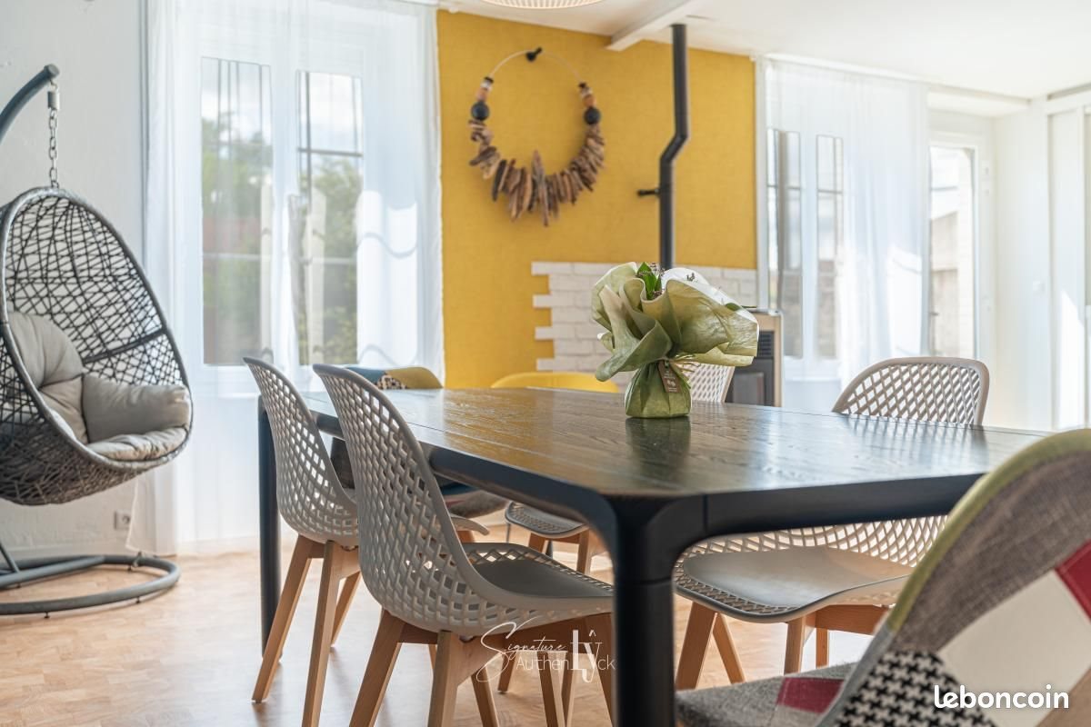 Maison à vendre, 289m², Saint-Gence