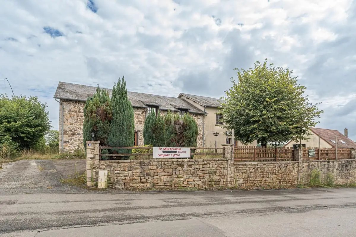 Maison à vendre, 360m², Saint-Germain-les-Belles