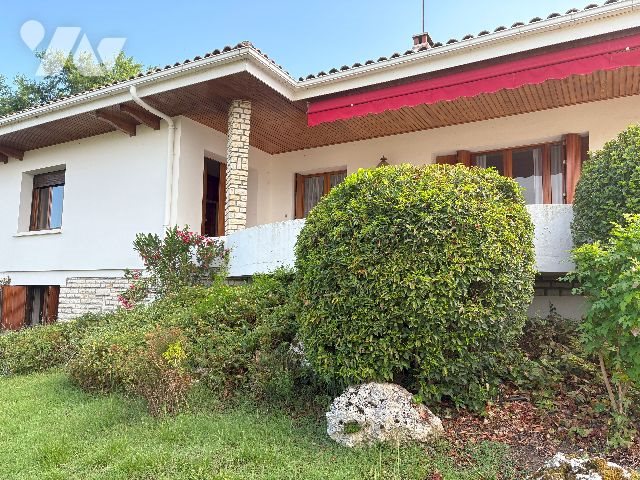 Maison à vendre, 120m², Tonneins