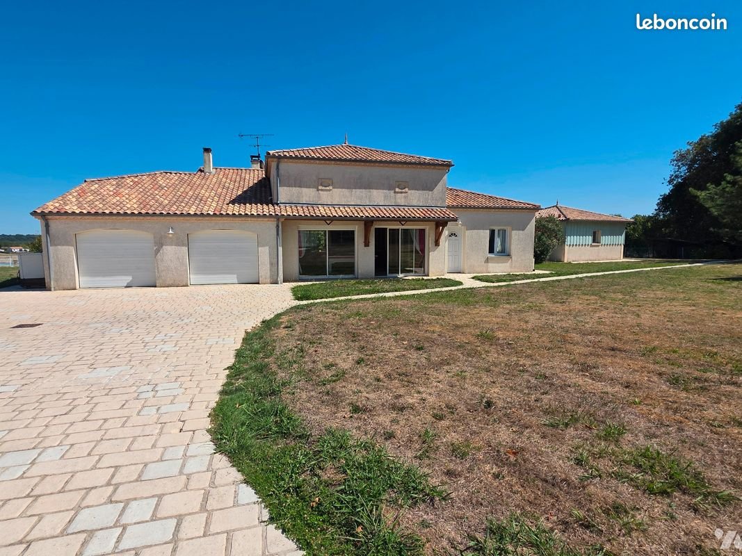 Maison à vendre, 227m², Bouglon