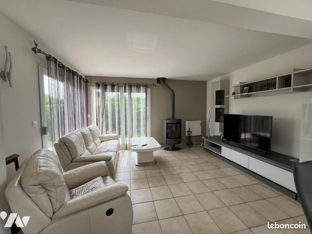 Maison à vendre, 136m², La Roche-Jaudy